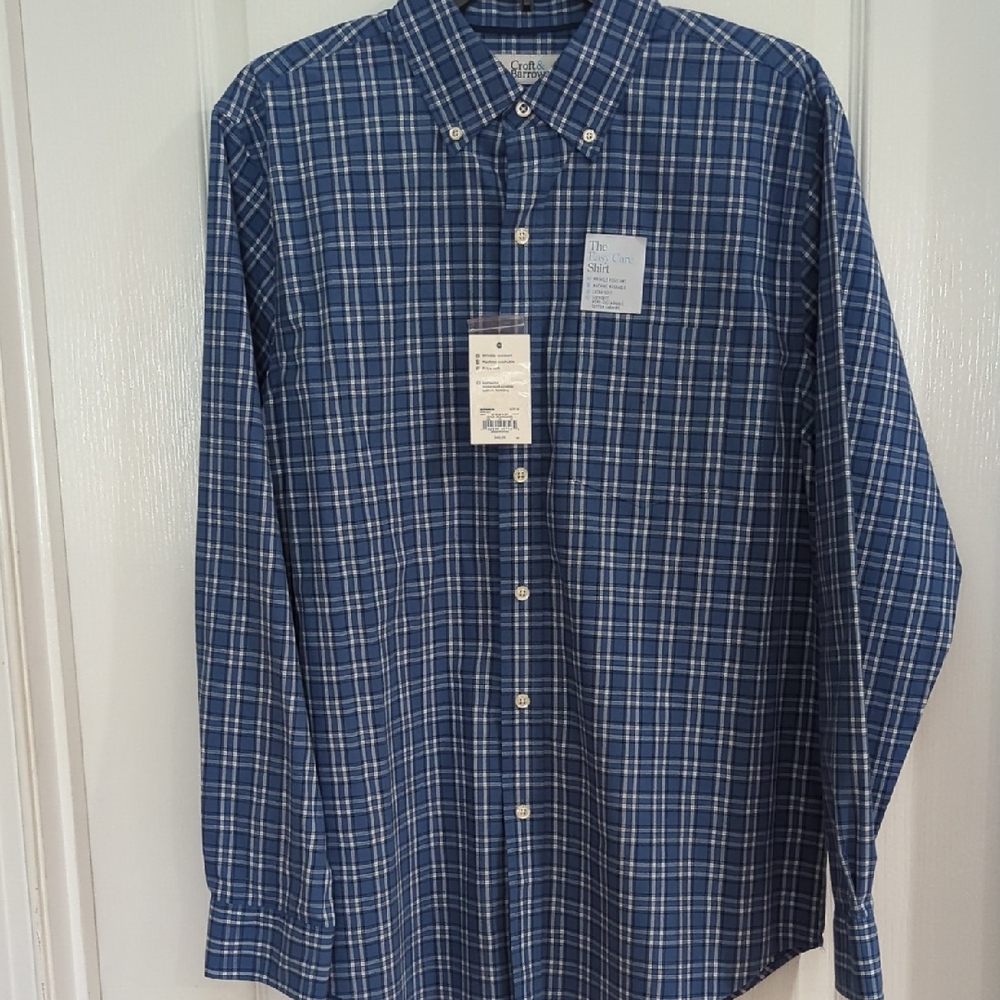 croft & barrow Navy and White Plaid Button-Down Shirt